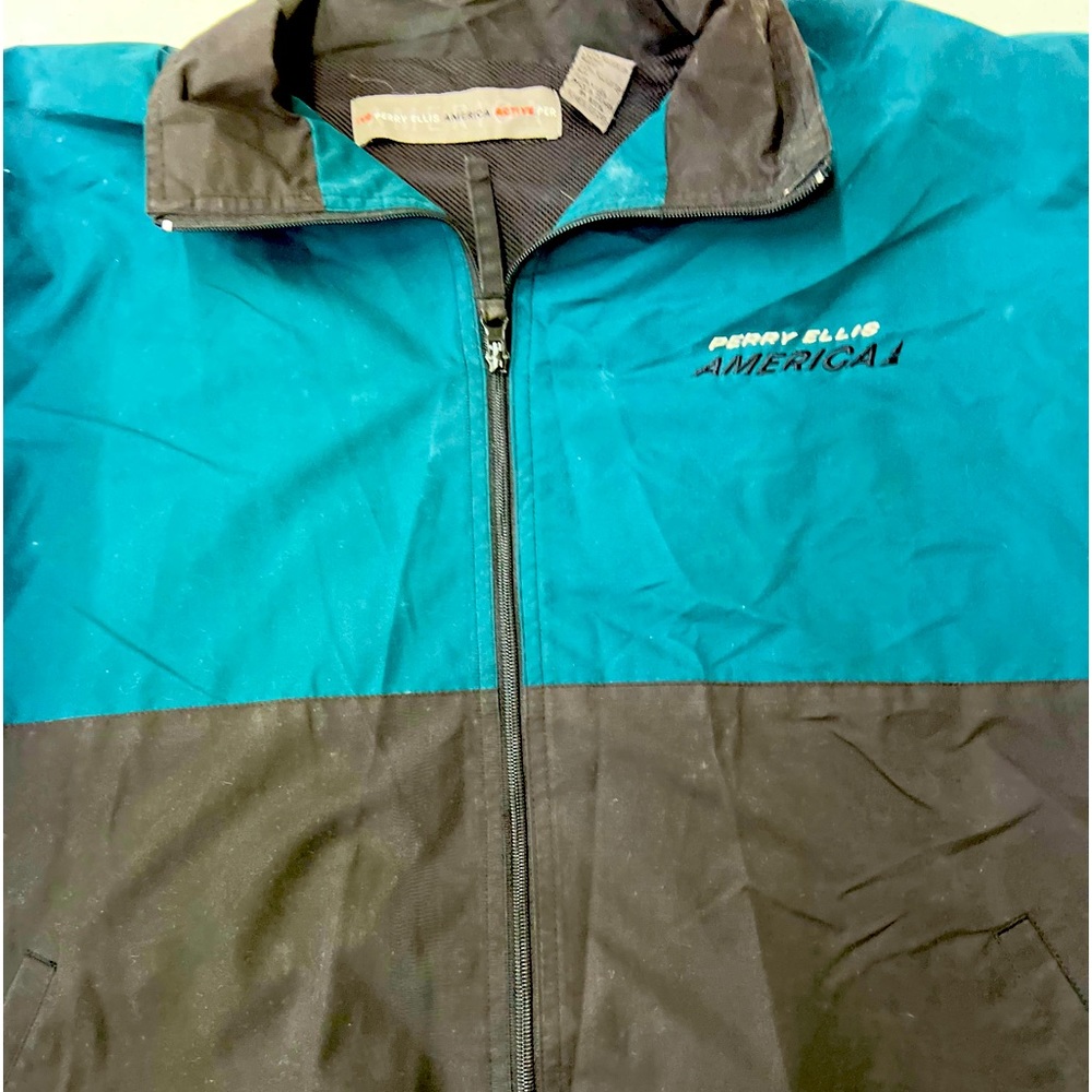 Men’s Perry Ellis Jacket Size Medium